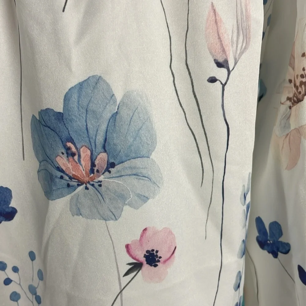 Floral Print Women's Top - White and Blue - Picture 7 of 8